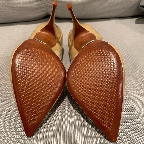 NEW Schutz Tan Patent Clear Scalloped Border Pointed High Heels 6 - Picture 12 of 16